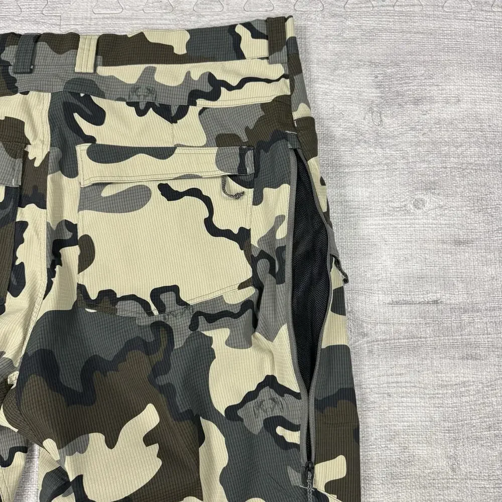 KUIU Multicolor Camo Chinos